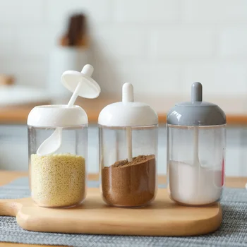 Пластиковые Прозрачные кухонные принадлежности Коробка для специй для соли, сахара, перцового порошка, бутылочка для приправ со встроенной ложкой и крышкой